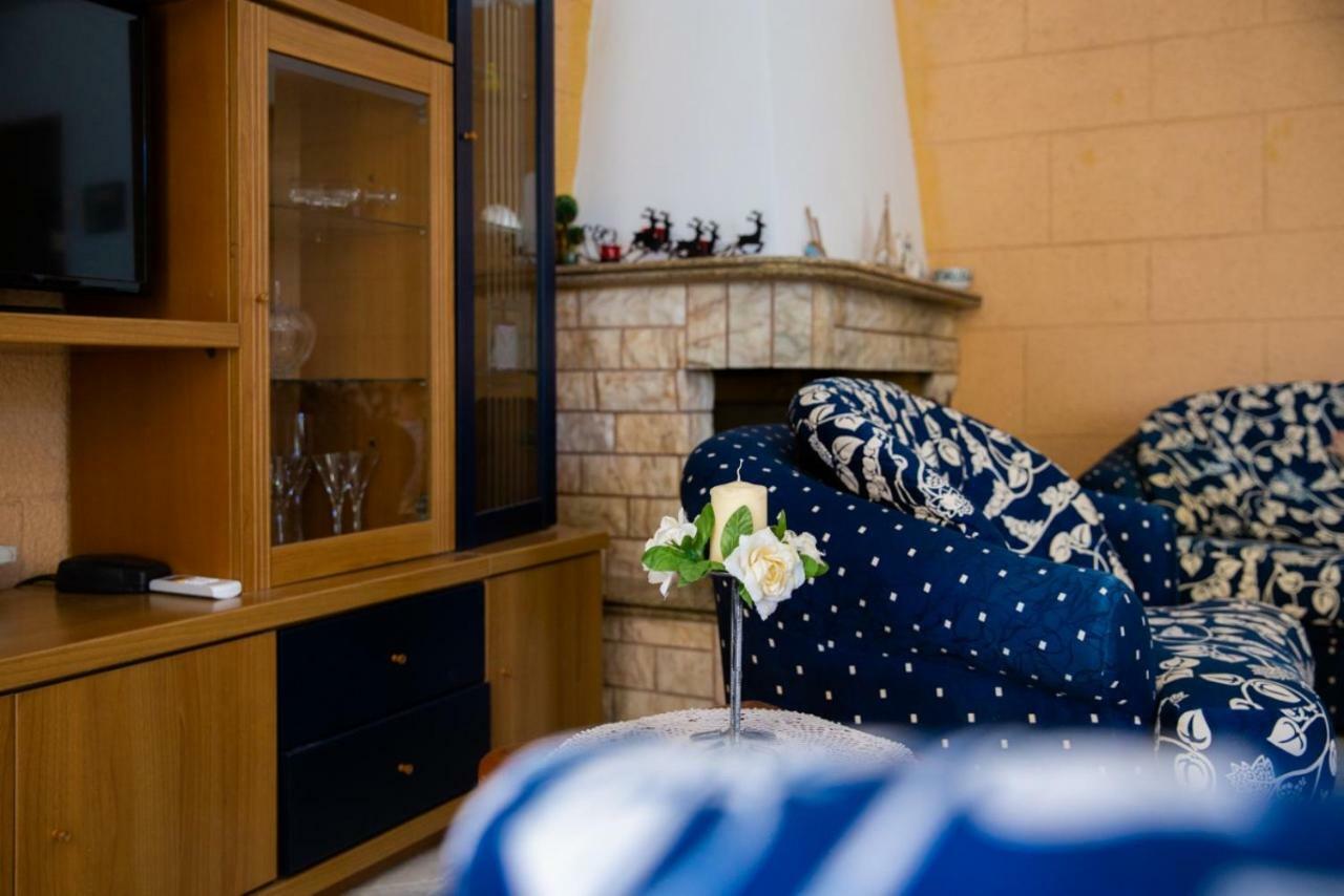 Apartament Stegnailion *